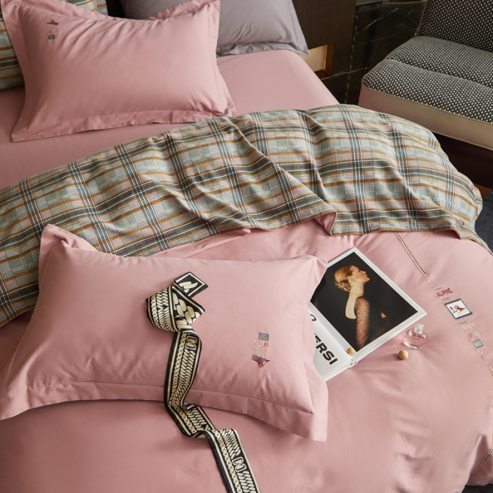 91家纺网 家纺一手货源 找家纺 威克凯丽 秋冬绣花3636磨毛四件套 梦幻天空-豆沙