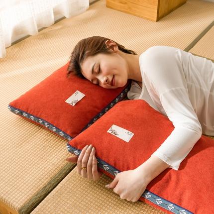 91家纺网 家纺一手货源 找家纺 梦叶草 2022新款麻绒全荞麦枕 橙色