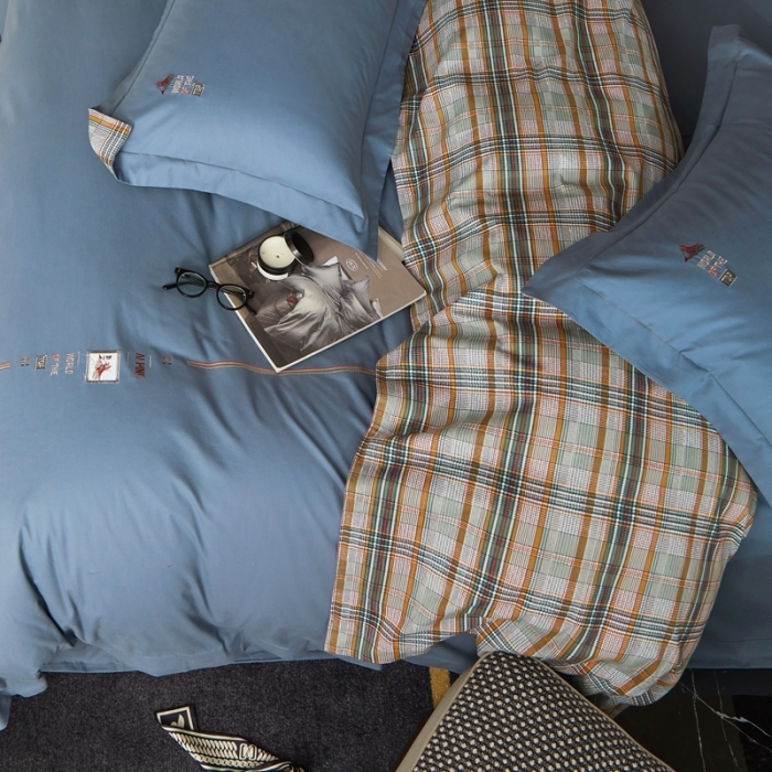 91家纺网 家纺一手货源 找家纺 威克凯丽 秋冬绣花3636磨毛四件套 梦幻天空-雾霾蓝