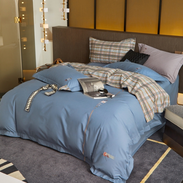 91家纺网 家纺一手货源 找家纺 威克凯丽 秋冬绣花3636磨毛四件套 梦幻天空-雾霾蓝