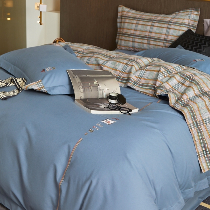 91家纺网 家纺一手货源 找家纺 威克凯丽 秋冬绣花3636磨毛四件套 梦幻天空-雾霾蓝