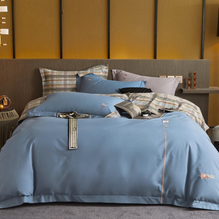 91家纺网 家纺一手货源 找家纺 威克凯丽 秋冬绣花3636磨毛四件套 梦幻天空-雾霾蓝