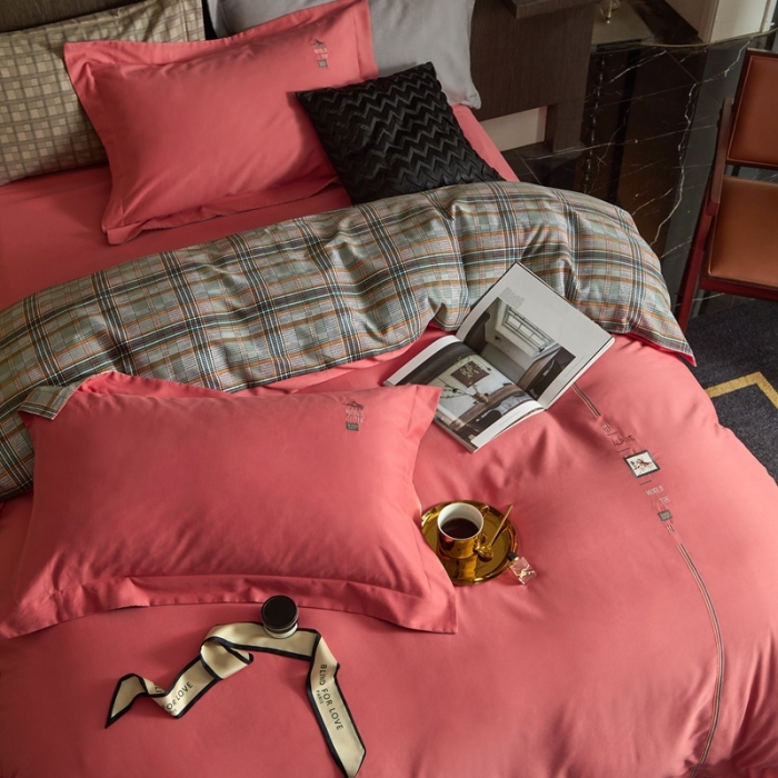 91家纺网 家纺一手货源 找家纺 威克凯丽 秋冬绣花3636磨毛四件套 梦幻天空-西瓜红