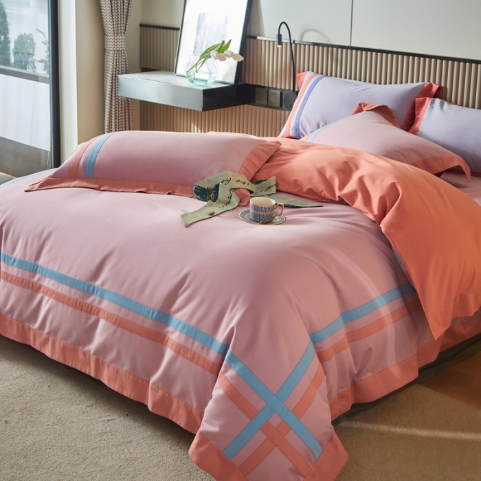 91家纺网 家纺一手货源 找家纺 威克凯丽 秋冬拼接4032磨毛四件套 美丽心语-温馨紫