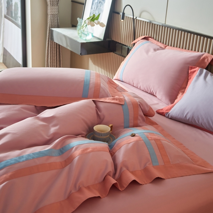 91家纺网 家纺一手货源 找家纺 威克凯丽 秋冬拼接4032磨毛四件套 美丽心语-温馨紫