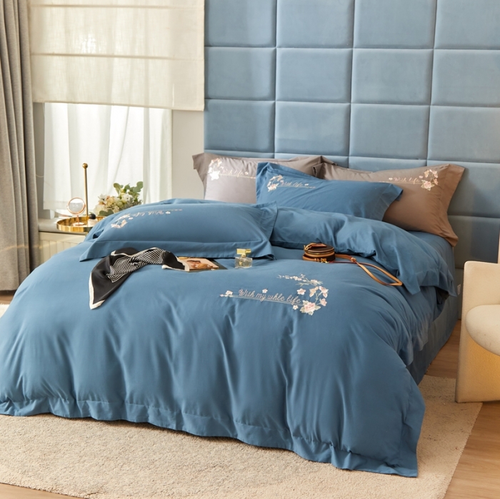 91家纺网 家纺一手货源 找家纺 威克凯丽秋冬绣花3221磨毛四件套-布鲁斯系列布鲁斯-宝蓝