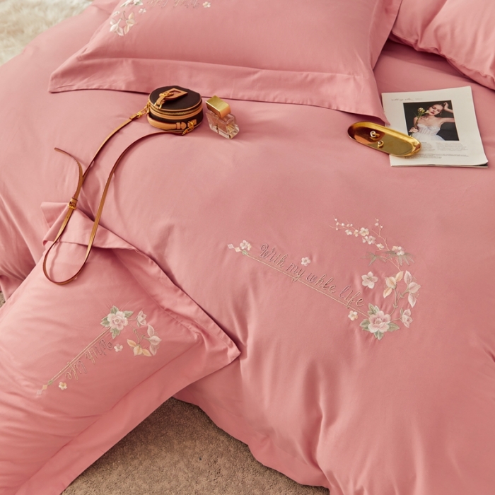 91家纺网 家纺一手货源 找家纺 威克凯丽秋冬绣花3221磨毛四件套布鲁斯系列布鲁斯-豆沙粉