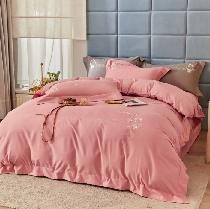 91家纺网 家纺一手货源 找家纺 威克凯丽秋冬绣花3221磨毛四件套布鲁斯系列布鲁斯-豆沙粉