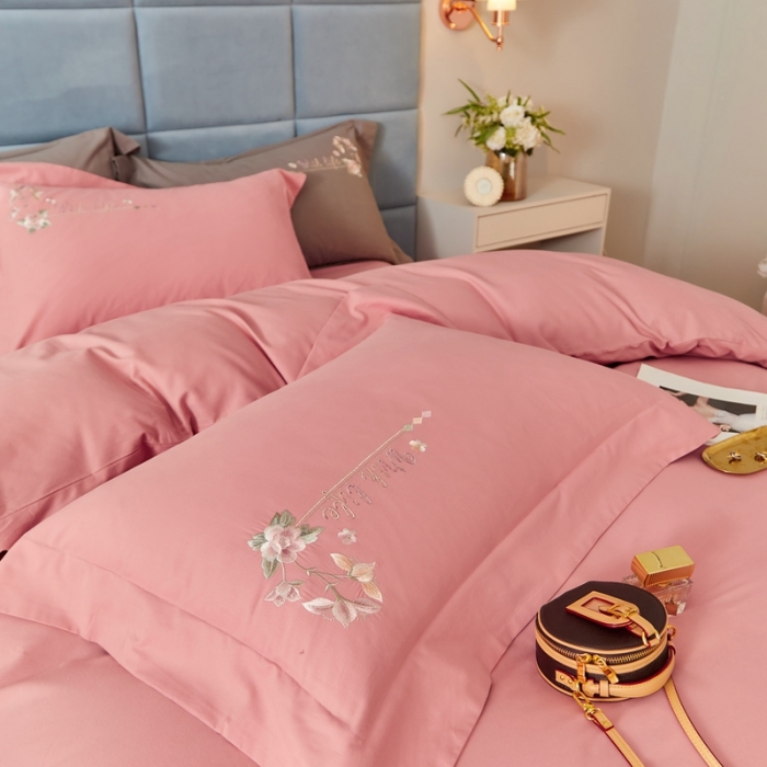 91家纺网 家纺一手货源 找家纺 威克凯丽秋冬绣花3221磨毛四件套布鲁斯系列布鲁斯-豆沙粉