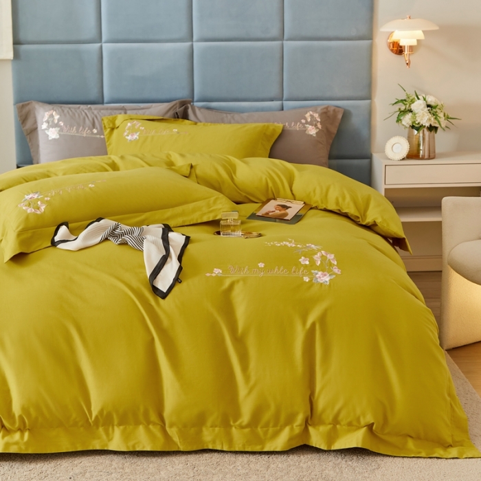 91家纺网 家纺一手货源 找家纺 威克凯丽秋冬绣花3221磨毛四件套布鲁斯系列布鲁斯-杏黄