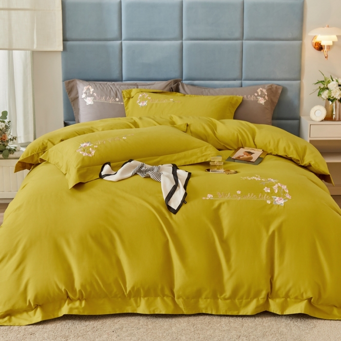 91家纺网 家纺一手货源 找家纺 威克凯丽秋冬绣花3221磨毛四件套布鲁斯系列布鲁斯-杏黄