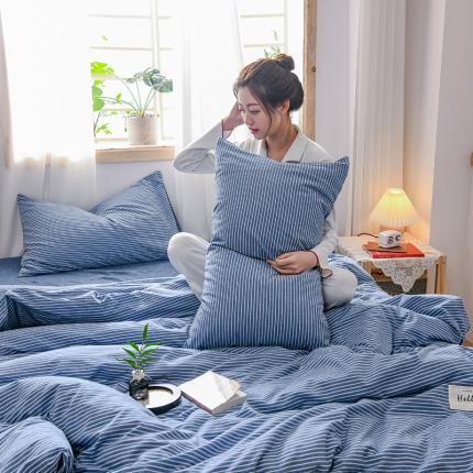 91家纺网 家纺一手货源 找家纺 恋人优选 2023新款纯棉水洗单被套蓝白条