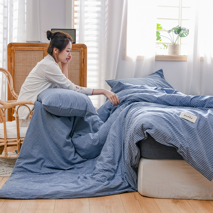 91家纺网 家纺一手货源 找家纺 恋人优选 2023新款纯棉水洗单被套蓝白条