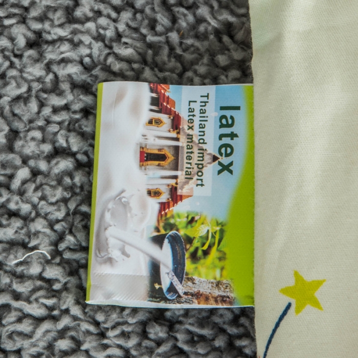 91家纺网 家纺一手货源 找家纺 桐格乳胶 新款儿童乳胶枕成人低枕60*40/7护颈枕 开心恐龙