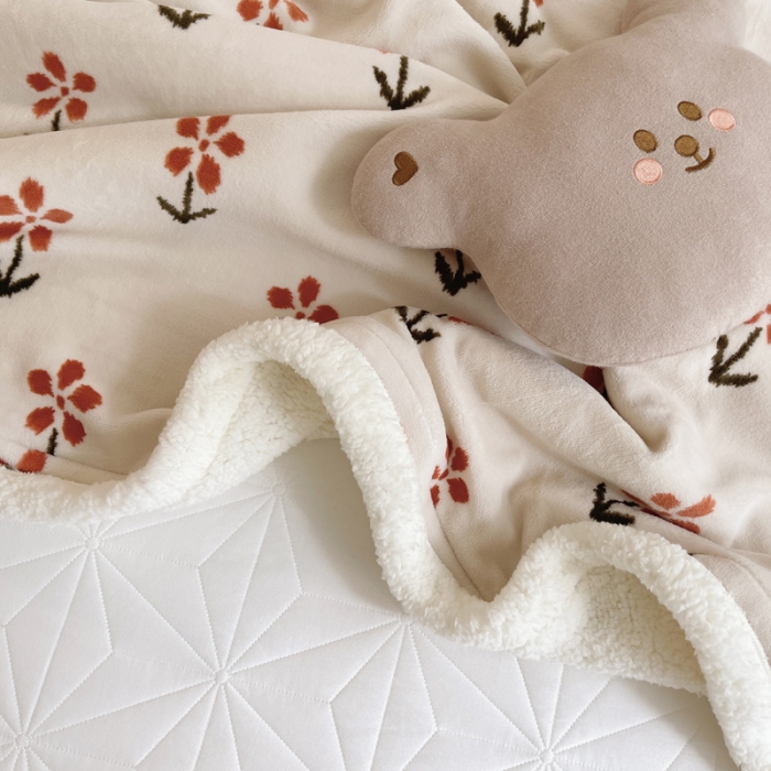 91家纺网 家纺一手货源 找家纺 萝莉家纺 保暖加厚牛奶绒毛毯羊羔绒毯子被套毯赫本