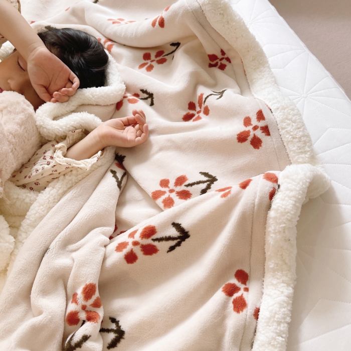 91家纺网 家纺一手货源 找家纺 萝莉家纺 保暖加厚牛奶绒毛毯羊羔绒毯子被套毯赫本