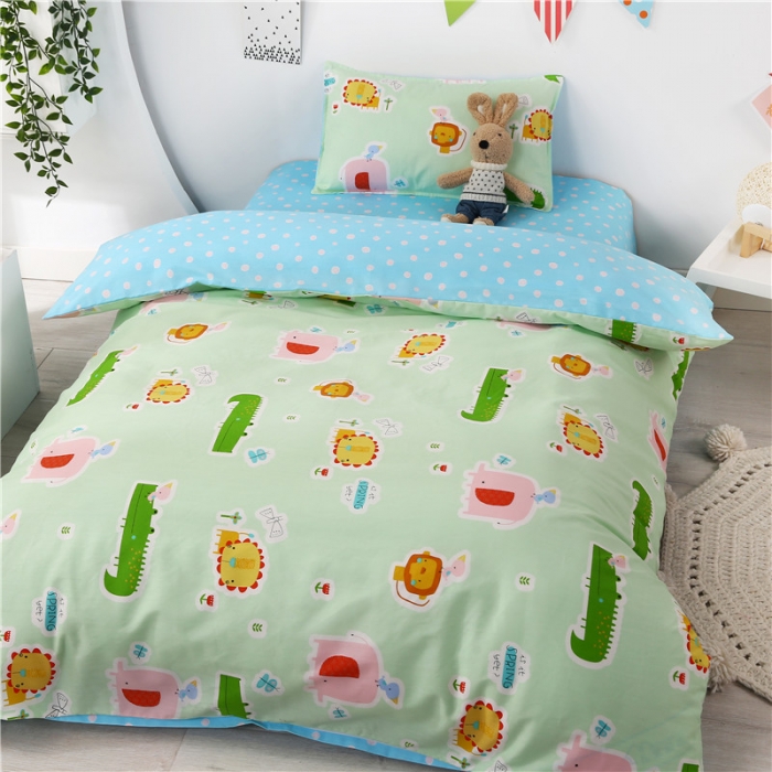 91家纺网 家纺一手货源 找家纺 孩子王家纺 全棉13372小版卡通幼儿园多件套 动物星球