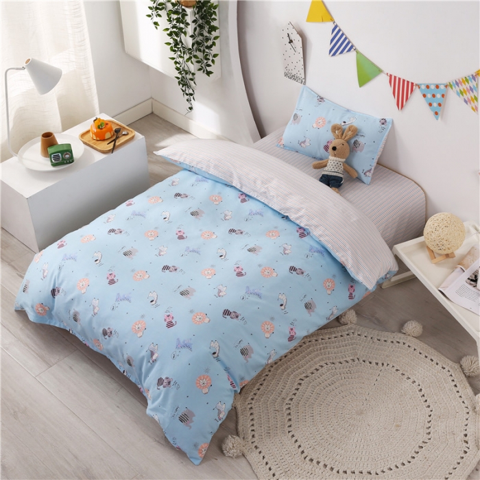 91家纺网 家纺一手货源 找家纺 孩子王家纺 全棉13372小版卡通幼儿园多件套 多彩丛林