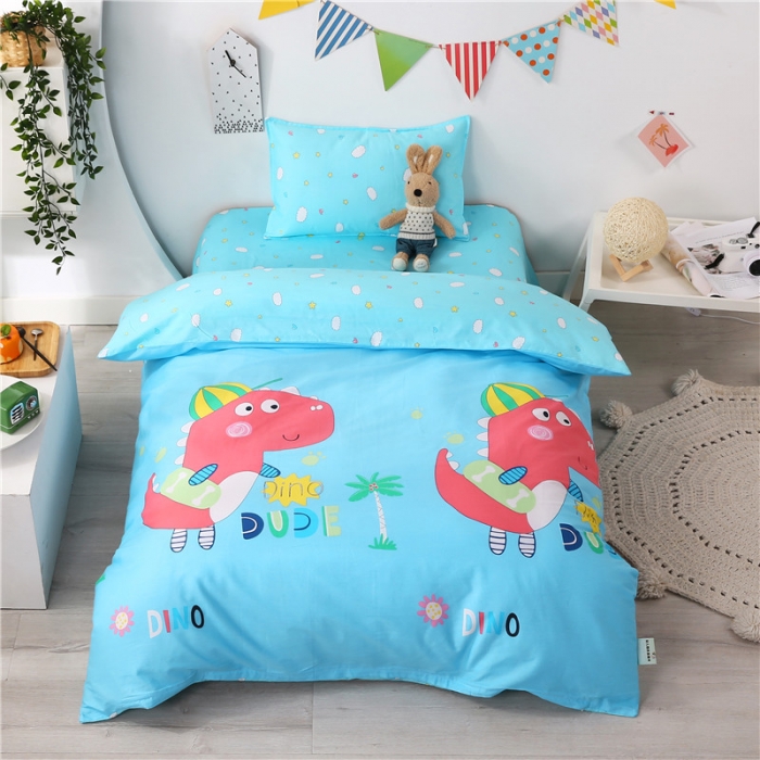 91家纺网 家纺一手货源 找家纺 孩子王家纺 全棉13372小版卡通幼儿园多件套 活力宝贝