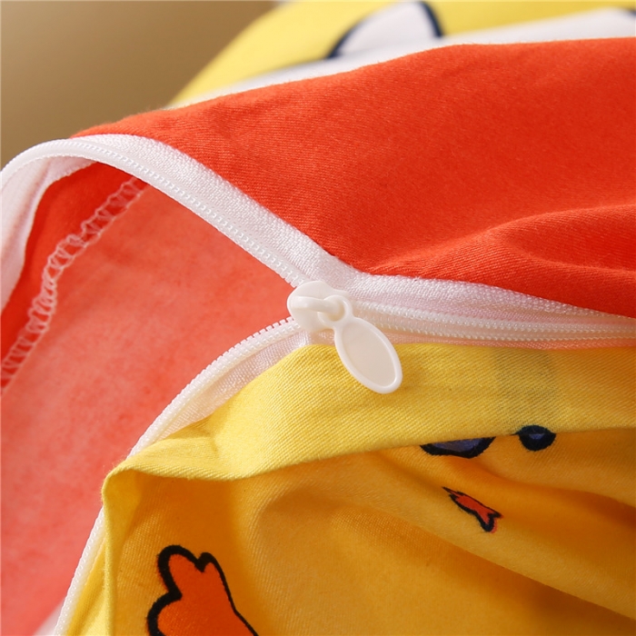 91家纺网 家纺一手货源 找家纺 孩子王家纺 全棉13372小版卡通幼儿园多件套 开心牛牛-黄