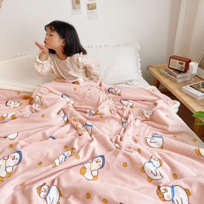 91家纺网 家纺一手货源 找家纺 萝莉家纺 2021保暖加厚牛奶绒毛毯羊羔绒毯子被套毯可爱鴨粉