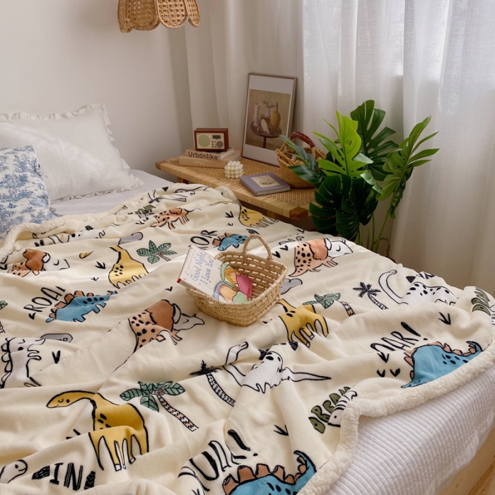 91家纺网 家纺一手货源 找家纺 萝莉家纺 2021保暖加厚牛奶绒毛毯羊羔绒毯子被套毯恐龙假日