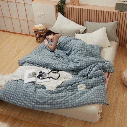 91家纺网 家纺一手货源 找家纺 莱宁被业 2021新款日式色织水洗棉冬被 羽墨