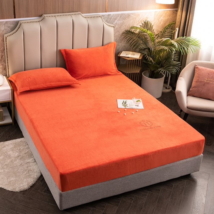 91家纺网 家纺一手货源 找家纺 澳萝拉家居 2021新款纯色牛奶绒单床笠 橘色