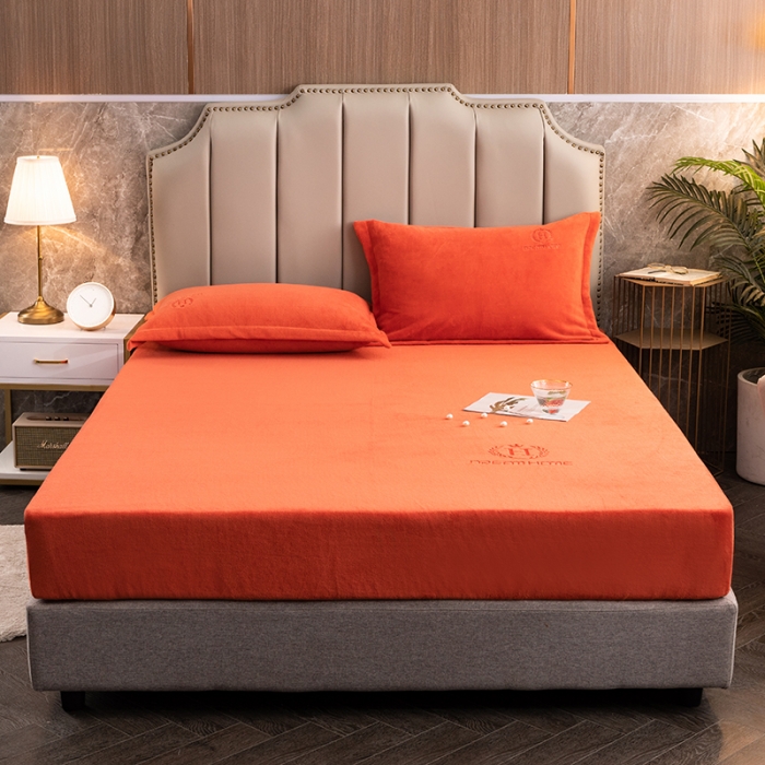 91家纺网 家纺一手货源 找家纺 澳萝拉家居 2021新款纯色牛奶绒单床笠 橘色