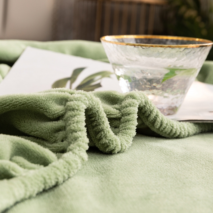 91家纺网 家纺一手货源 找家纺 澳萝拉家居 2021新款纯色牛奶绒单床笠 抹茶绿