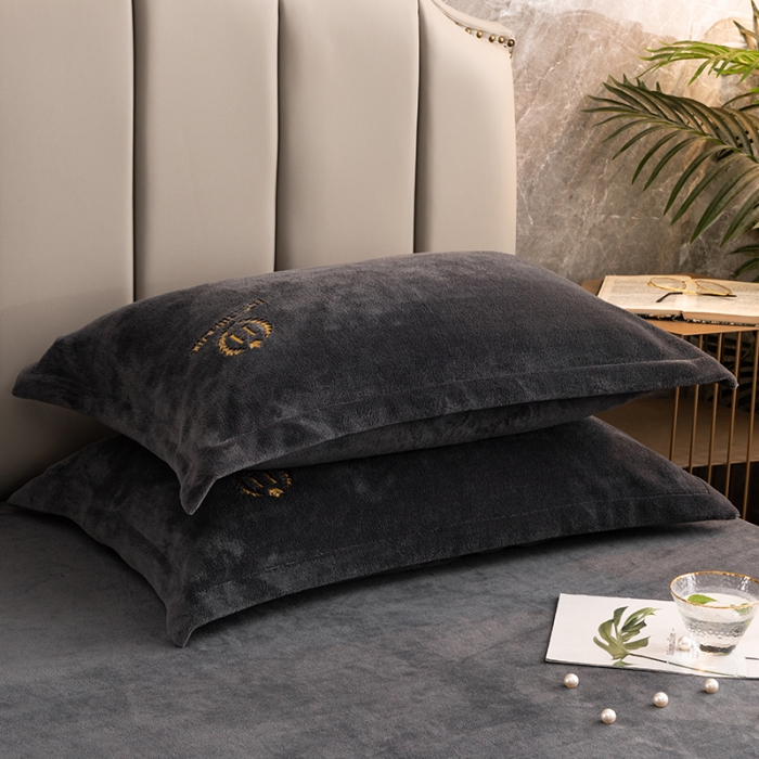 91家纺网 家纺一手货源 找家纺 澳萝拉家居 2021新款纯色牛奶绒单床笠 英伦灰