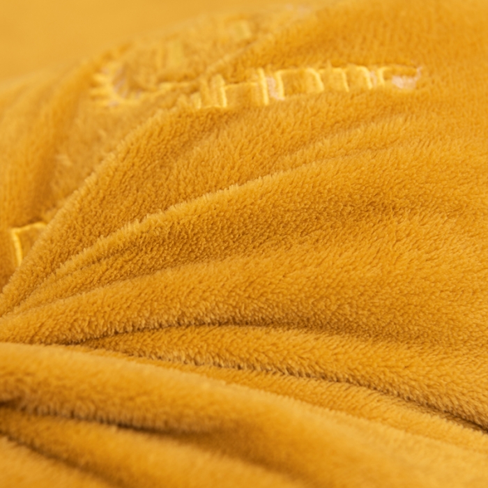 91家纺网 家纺一手货源 找家纺 澳萝拉家居 2021新款纯色牛奶绒枕套一对 柠檬黄