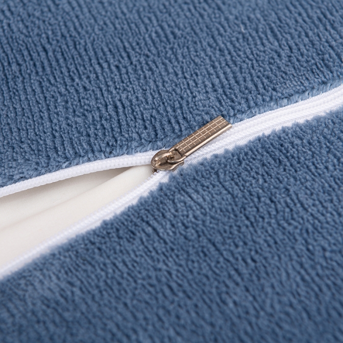 91家纺网 家纺一手货源 找家纺 澳萝拉家居 2021新款纯色牛奶绒枕套一对 深海蓝