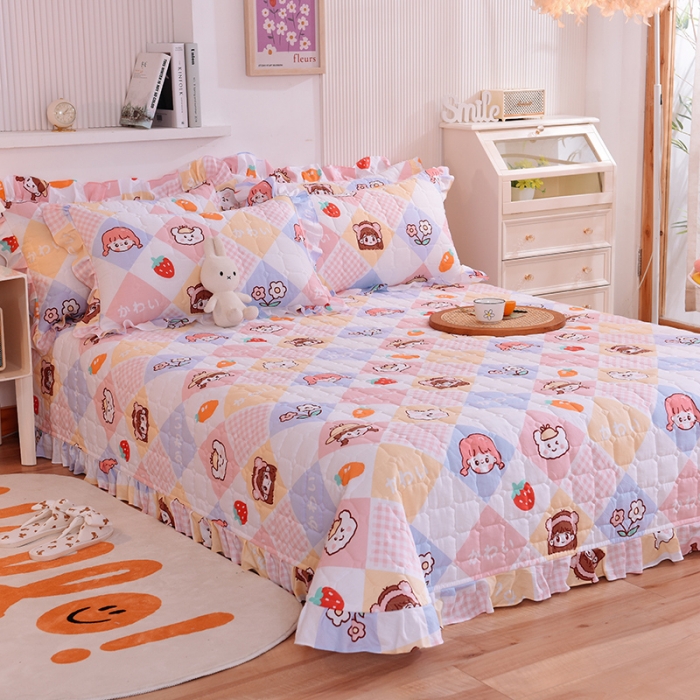 91家纺网 家纺一手货源 找家纺 甜之梦家纺 2025新款全棉夹棉防滑抗菌花边款床盖 诗雨恋人