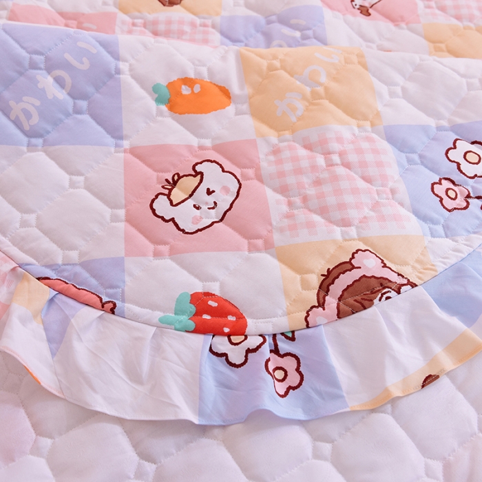 91家纺网 家纺一手货源 找家纺 甜之梦家纺 2025新款全棉夹棉防滑抗菌花边款床盖 诗雨恋人