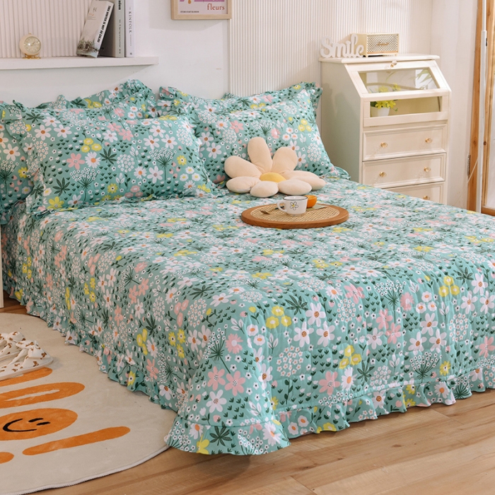 91家纺网 家纺一手货源 找家纺 甜之梦家纺 2025新款全棉夹棉防滑抗菌花边款床盖雨霖铃-绿