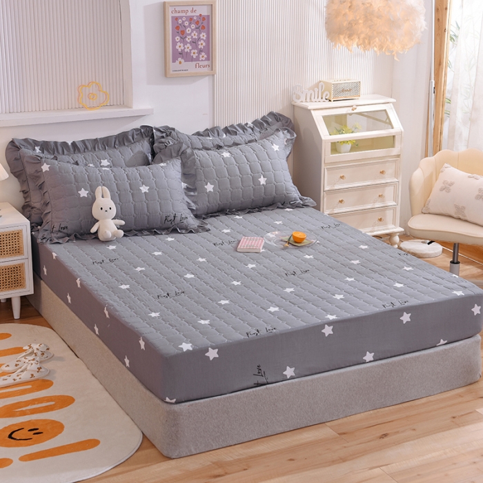 91家纺网 家纺一手货源 找家纺 甜之梦家纺 2025新款全棉夹棉防滑抗菌床笠 纯色星空