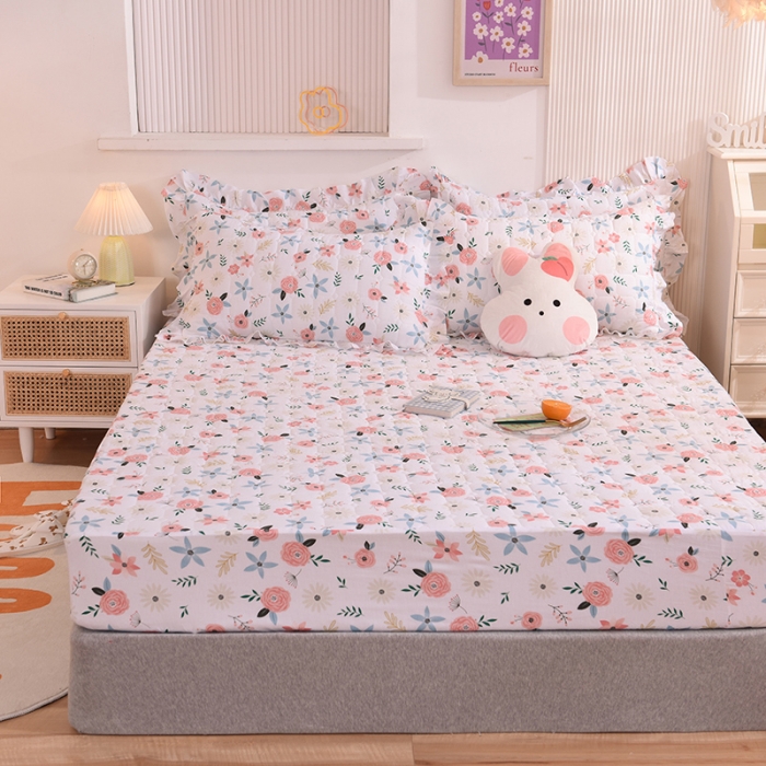 91家纺网 家纺一手货源 找家纺 甜之梦家纺 2025新款全棉夹棉防滑抗菌床笠 粉红佳人