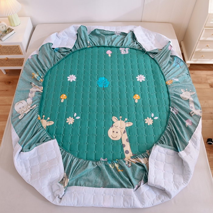 91家纺网 家纺一手货源 找家纺 甜之梦家纺 2025新款全棉夹棉防滑抗菌床笠 小鹿精灵绿