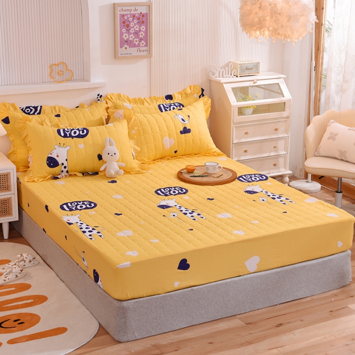 91家纺网 家纺一手货源 找家纺 甜之梦家纺 2025新款全棉夹棉防滑抗菌床笠 长颈鹿多多