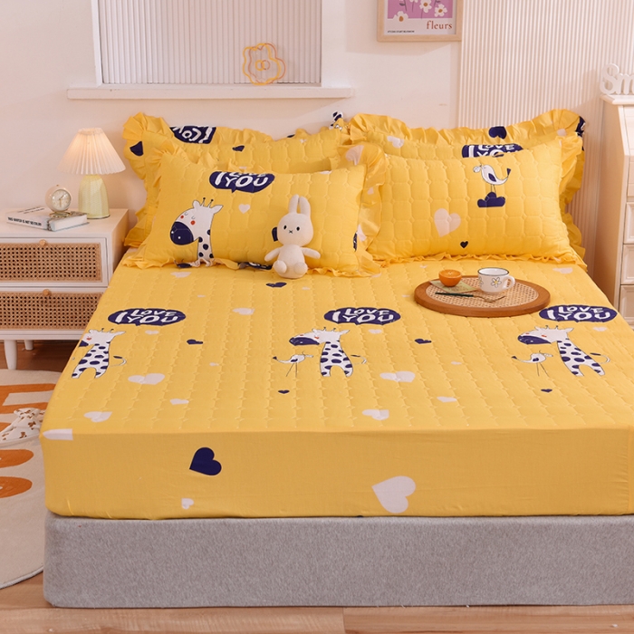 91家纺网 家纺一手货源 找家纺 甜之梦家纺 2025新款全棉夹棉防滑抗菌床笠 长颈鹿多多