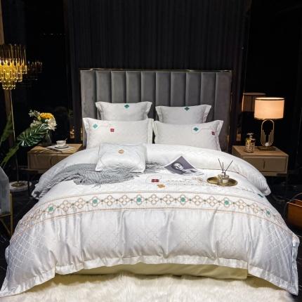 91家纺网 家纺一手货源 找家纺 博纳 2021新款水洗真丝提花纯棉四件套系列-四叶草 珍珠白