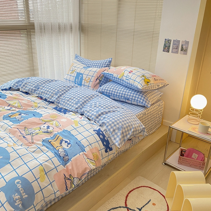 91家纺网 家纺一手货源 找家纺 雅居纺家纺 2022新款全棉史努比四件套 海边度假