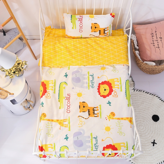 91家纺网 家纺一手货源 找家纺 鱼宝 2021新款AB版全棉婴童套件 动物乐园