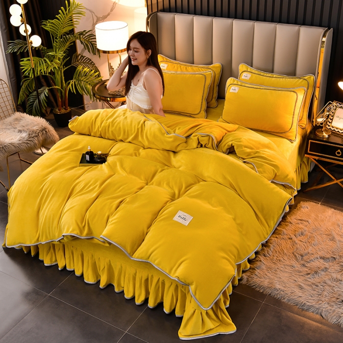 91家纺网 家纺一手货源 找家纺 牵梦萦家纺纯色加厚牛奶绒法莱绒四件套秋冬季加绒床裙款 黄色