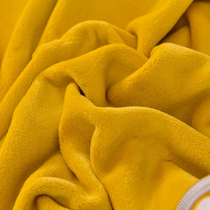 91家纺网 家纺一手货源 找家纺 牵梦萦家纺纯色加厚牛奶绒法莱绒四件套秋冬季加绒床裙款 黄色