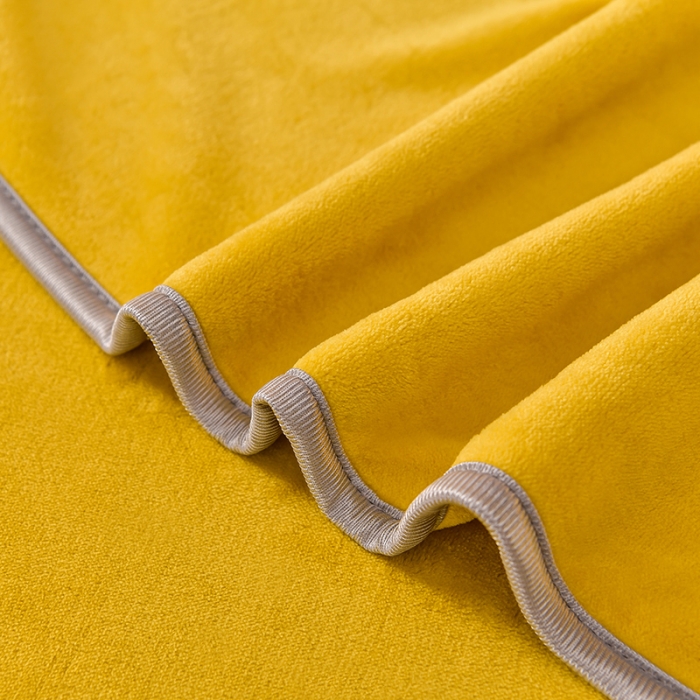 91家纺网 家纺一手货源 找家纺 牵梦萦家纺纯色加厚牛奶绒法莱绒四件套秋冬季加绒床裙款 黄色