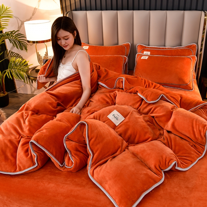 91家纺网 家纺一手货源 找家纺 牵梦萦纯色加厚牛奶绒法莱绒四件套秋冬季加绒床裙款 桔色