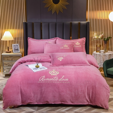 91家纺网 家纺一手货源 找家纺 总逸林家纺《原希尔顿逸林》 加厚牛奶绒刺绣款宝婴儿绒保暖四件套