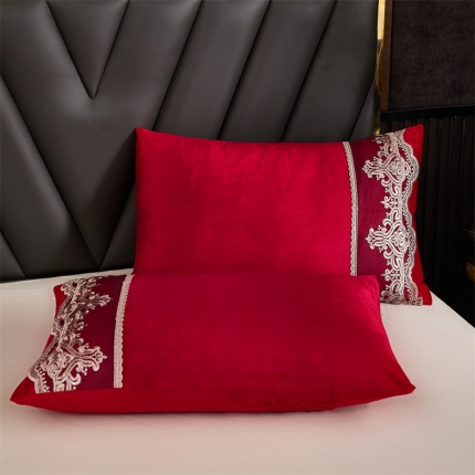 91家纺网 家纺一手货源 找家纺 水晶绒单人蕾丝边枕套牛奶绒枕头套枕芯套